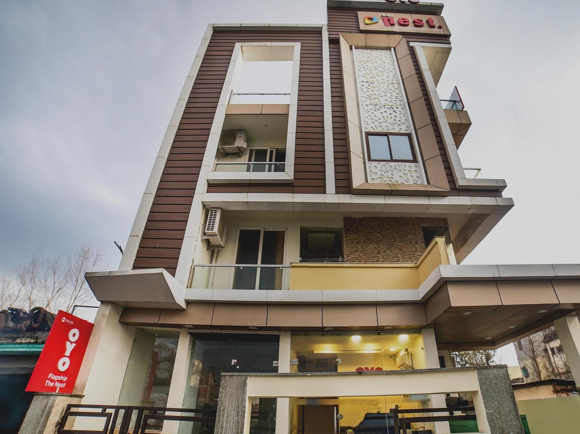 Super Hotel O The Nest Gms Rd Dehradun Exterior foto